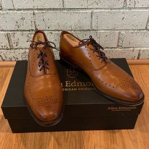 Allen Edmonds Weybridge men’s dress shoes, Leather 10.5 D Walnut